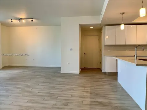 999 SW 1st Avenue Miami FL 33130