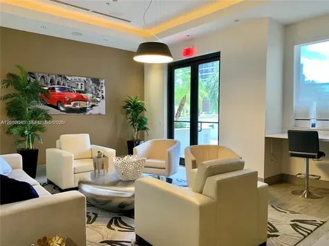 999 SW 1st Avenue Miami FL 33130