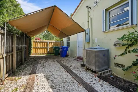 2460 SW 24th Street Miami FL 33145