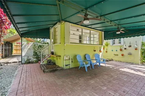 2460 SW 24th Street Miami FL 33145