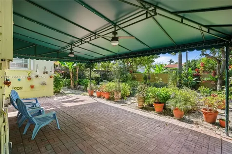 2460 SW 24th Street Miami FL 33145