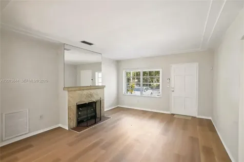 2460 SW 24th Street Miami FL 33145
