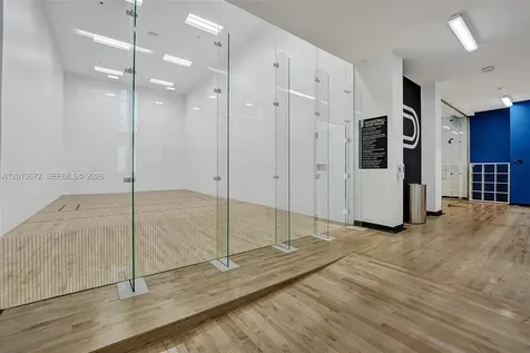 851 NE 1st Avenue Miami FL 33132