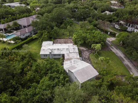 10851 SW 68th Avenue Pinecrest FL 33156