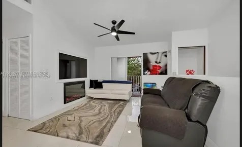5820 W 18th Lane Hialeah FL 33012