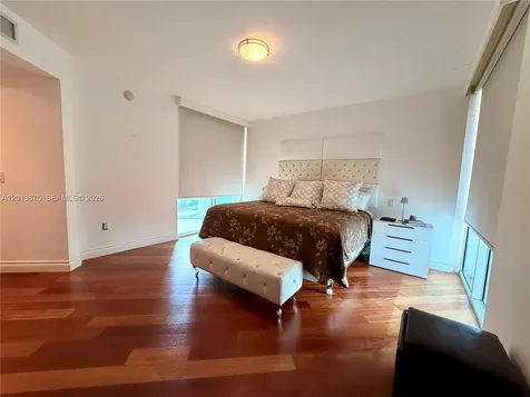 19400 Turnberry Way Aventura FL 33180