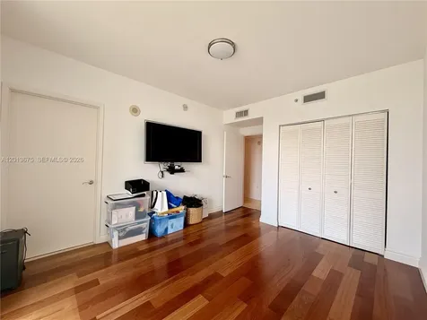 19400 Turnberry Way Aventura FL 33180