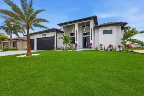 1730 SW 38th Lane Cape Coral FL 33914