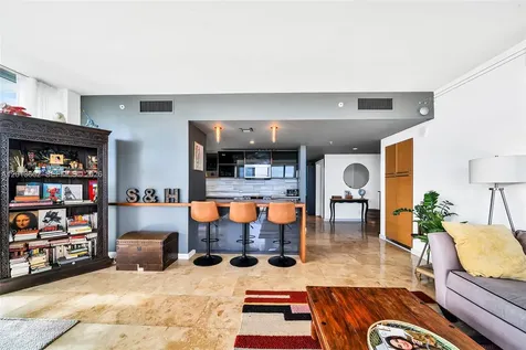 7929 West Drive North Bay Village FL 33141