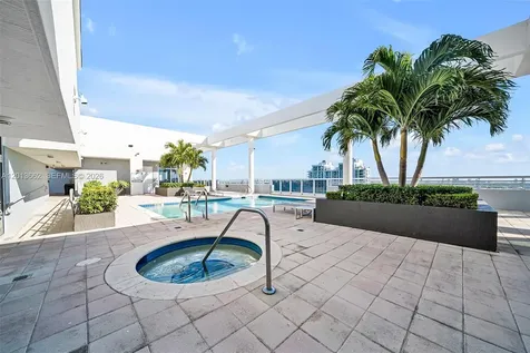 7929 West Drive North Bay Village FL 33141