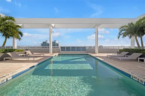 7929 West Drive North Bay Village FL 33141