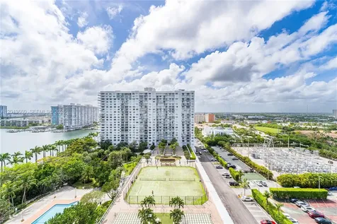 2851 NE 183rd Street Aventura FL 33160