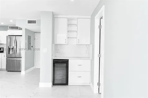 2851 NE 183rd Street Aventura FL 33160