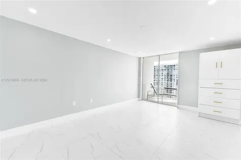 2851 NE 183rd Street Aventura FL 33160