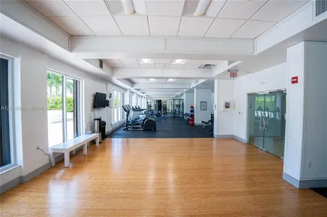 2851 NE 183rd Street Aventura FL 33160