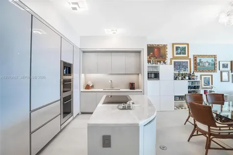 18975 Collins Avenue Sunny Isles Beach FL 33160