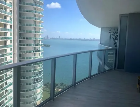 488 NE 18th Street Miami FL 33132