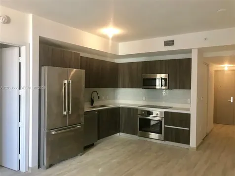 488 NE 18th Street Miami FL 33132