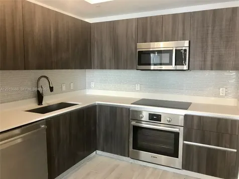 488 NE 18th Street Miami FL 33132