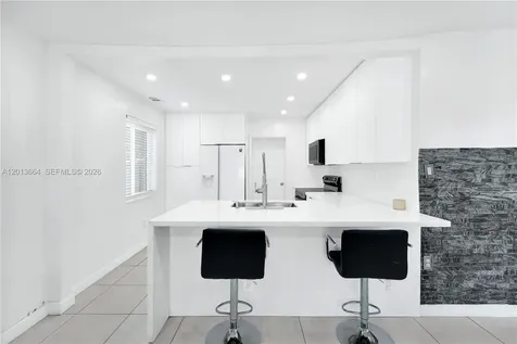 9425 NW 36th Avenue Miami FL 33147