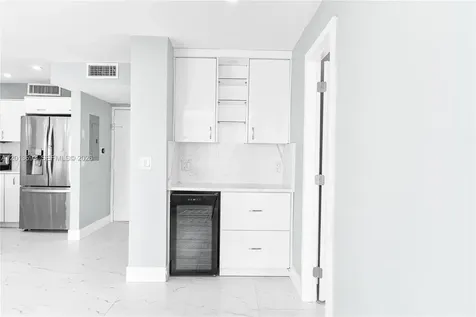 2851 NE 183rd Street Aventura FL 33160