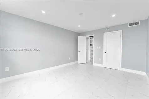 2851 NE 183rd Street Aventura FL 33160