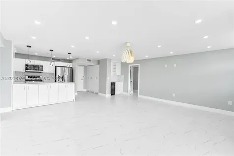 2851 NE 183rd Street Aventura FL 33160