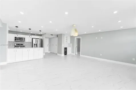 2851 NE 183rd Street Aventura FL 33160