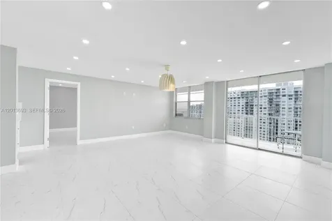2851 NE 183rd Street Aventura FL 33160