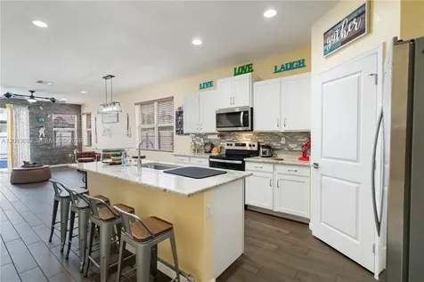 13211 SW 272nd Lane Homestead FL 33032