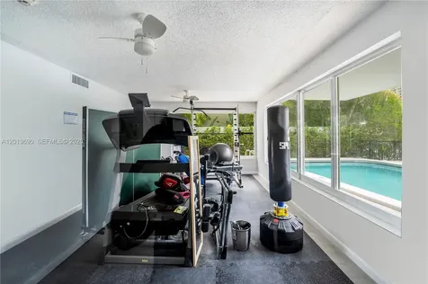 2455 Flamingo Drive Miami Beach FL 33140