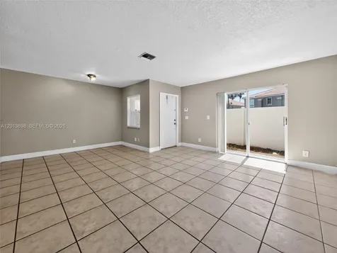 5405 SW 125th Terrace Miramar FL 33027