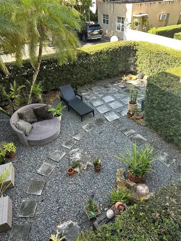 24 Calabria Avenue Coral Gables FL 33134