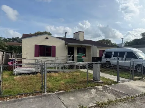 836 NW 49th Street Miami FL 33127