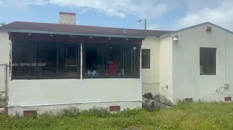 836 NW 49th Street Miami FL 33127