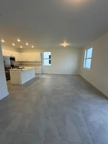 2740 SE 24th Court Homestead FL 33035