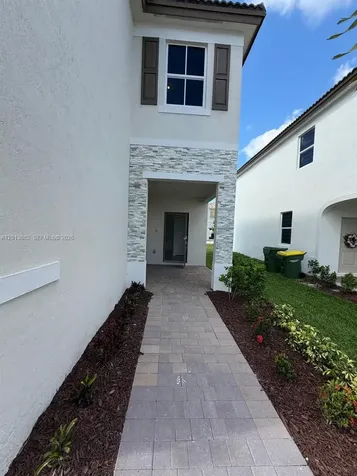 2740 SE 24th Court Homestead FL 33035