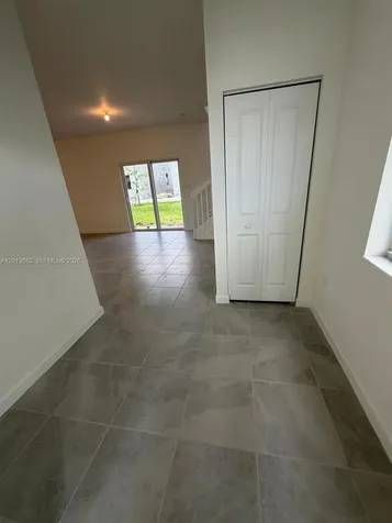 2740 SE 24th Court Homestead FL 33035