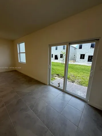 2740 SE 24th Court Homestead FL 33035