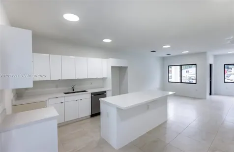 2967 NW 59 Street Miami FL 33142