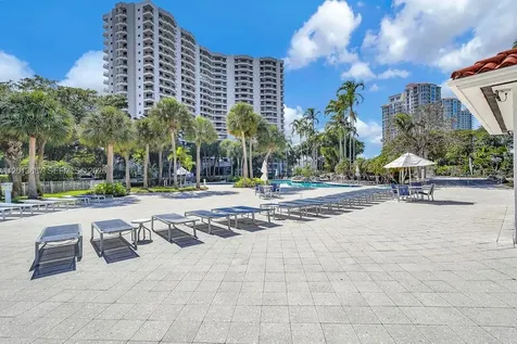 3300 NE 191st Street Aventura FL 33180