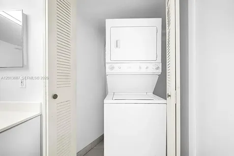 3300 NE 191st Street Aventura FL 33180