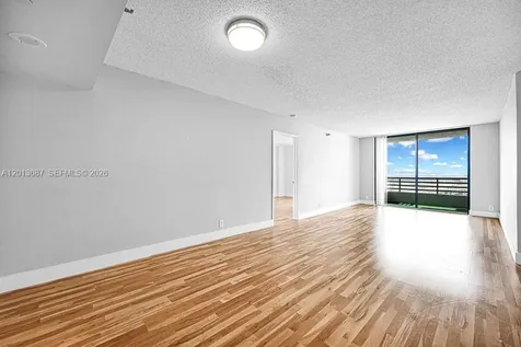 3300 NE 191st Street Aventura FL 33180
