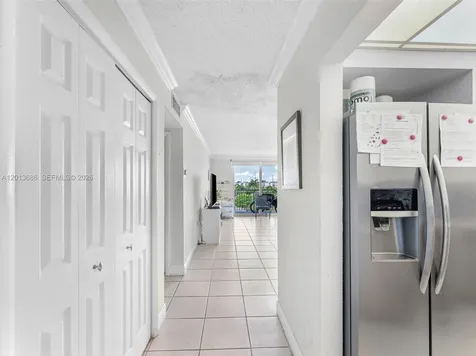 6950 Miami Gardens Drive Hialeah FL 33015
