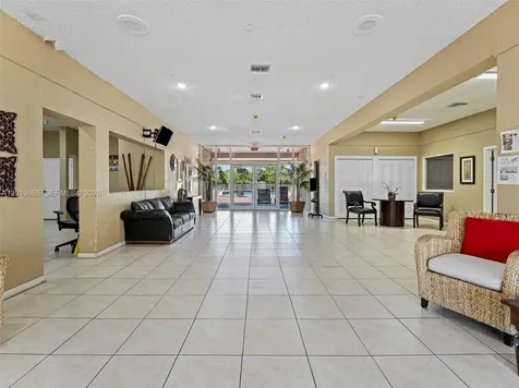 6950 Miami Gardens Drive Hialeah FL 33015