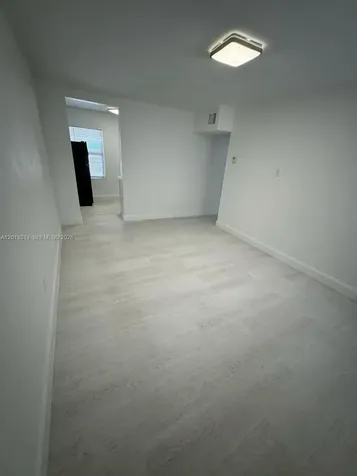 7360 SW 21st Street Miami FL 33155
