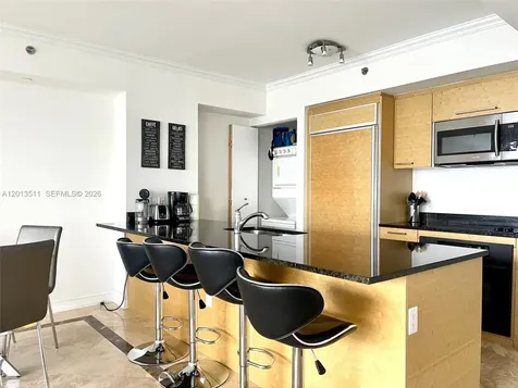 Hallandale Beach FL 33009