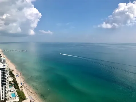 Hallandale Beach FL 33009