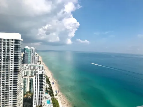 Hallandale Beach FL 33009