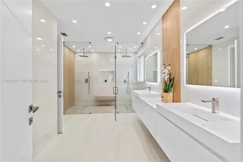3188 NE 211th Terrace Aventura FL 33180